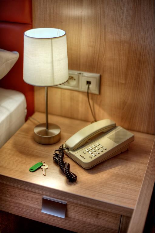 Hotel Club Kezmarok Ngoại thất bức ảnh